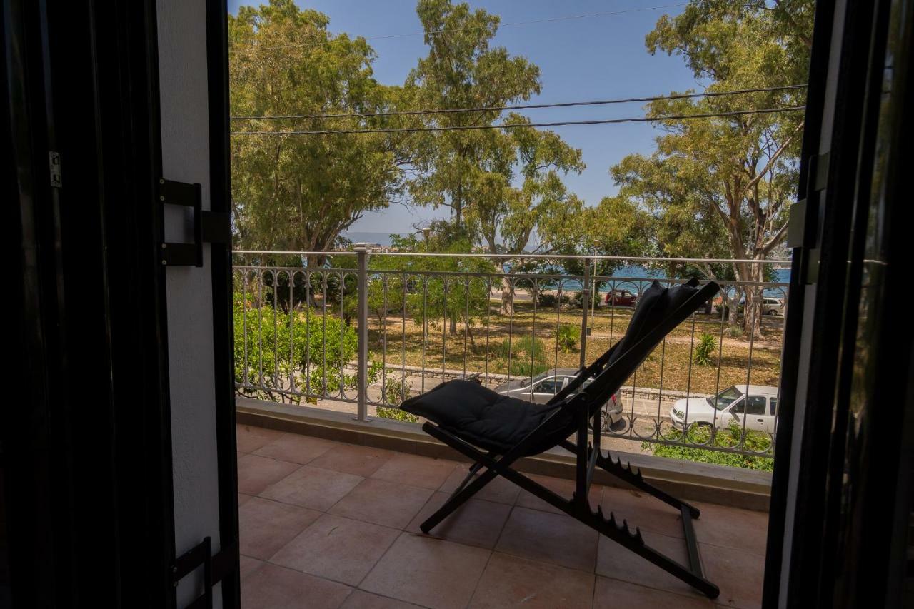 Anemomilos Casa Ideale 1St Floor Corfu  外观 照片